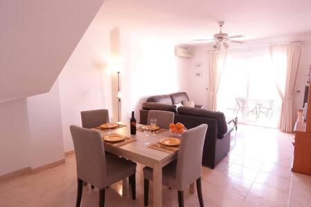 Amplio Apartamento Con Piscina Cerca De La Playa Nerja Buitenkant foto