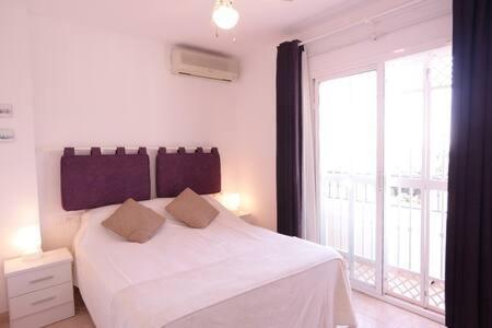 Amplio Apartamento Con Piscina Cerca De La Playa Nerja Buitenkant foto